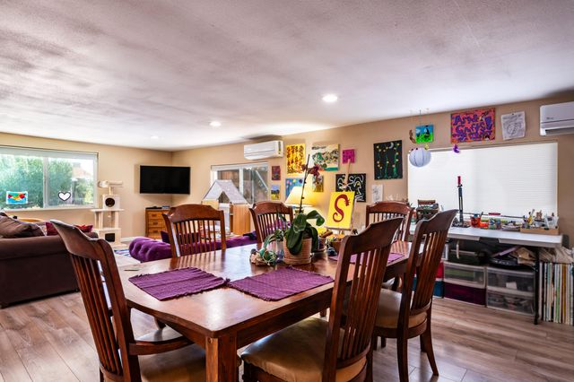 729 Prospect Avenue NW, Albuquerque, NM 87102