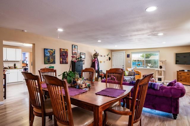 729 Prospect Avenue NW, Albuquerque, NM 87102