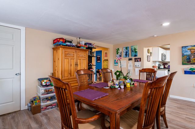 729 Prospect Avenue NW, Albuquerque, NM 87102
