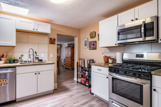 729 Prospect Avenue NW, Albuquerque, NM 87102