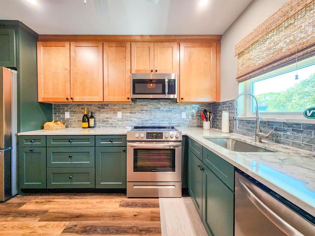 2800 Indian River Boulevard 8, Vero Beach, FL 32960