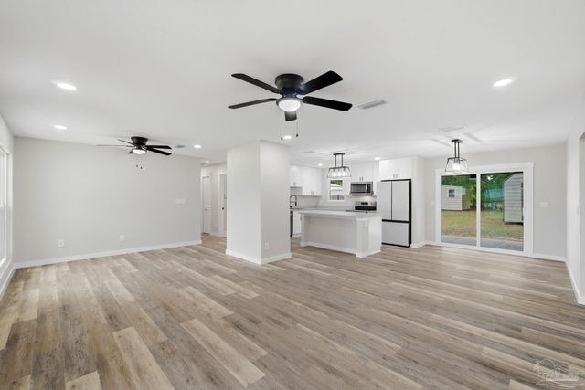 4722 Lanett Dr, Pensacola, FL 32526