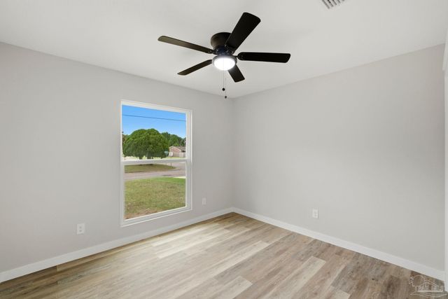 4722 Lanett Dr, Pensacola, FL 32526