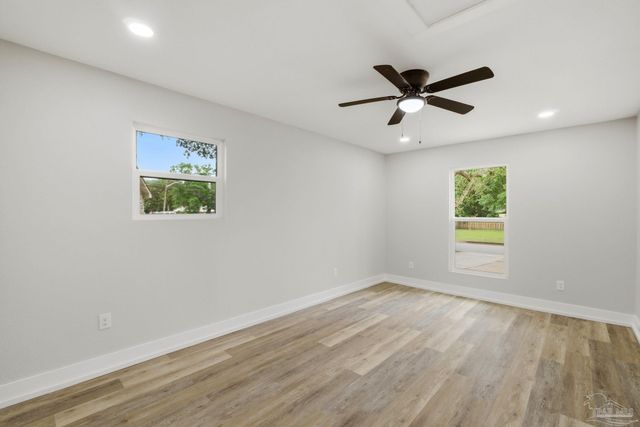 4722 Lanett Dr, Pensacola, FL 32526