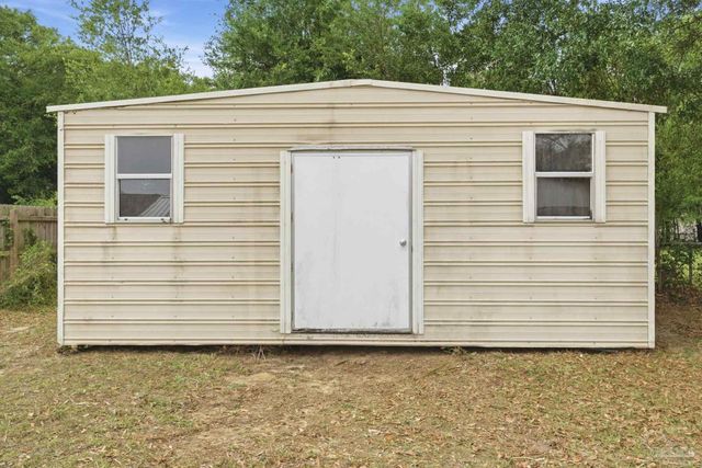 4722 Lanett Dr, Pensacola, FL 32526