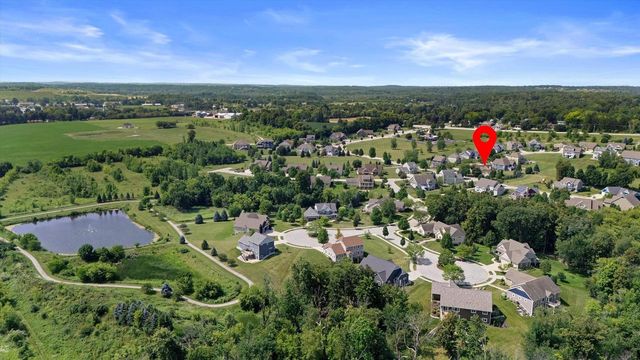 3022 Nostalgic COURT, Hubertus, WI 53033