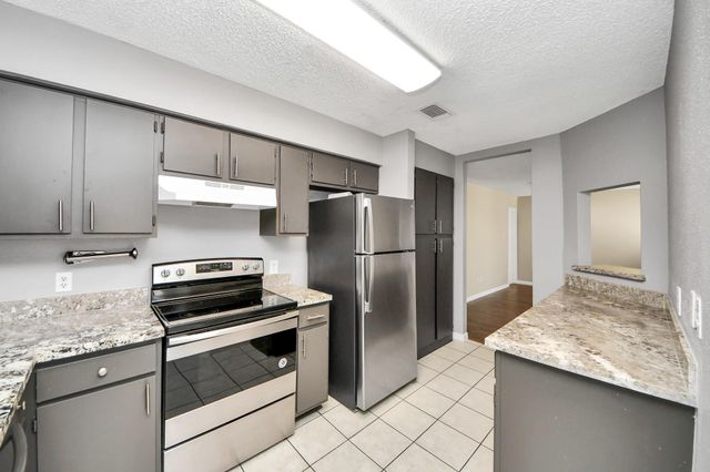 6601 Sands Point Drive 59, Houston, TX 77074