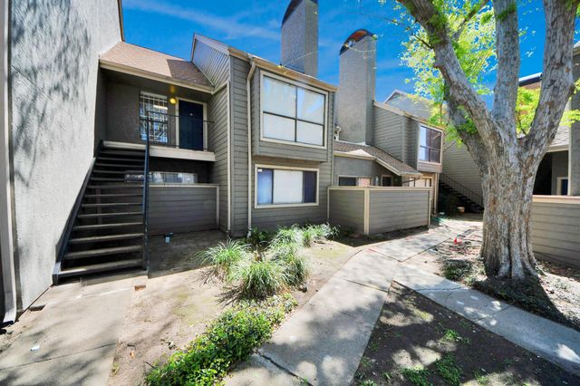 6601 Sands Point Drive 59, Houston, TX 77074