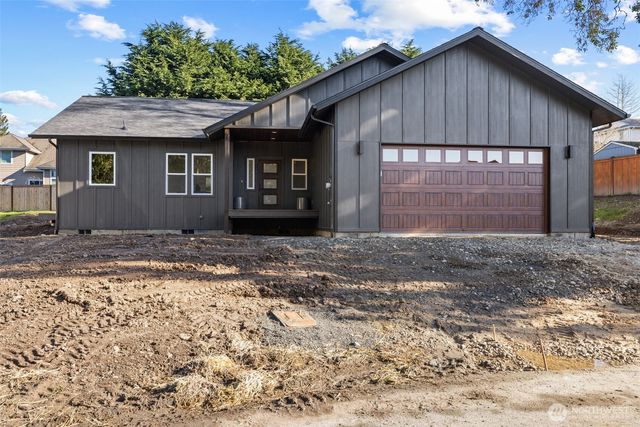 1215 Rolling Hills Drive, Port Angeles, WA 98363