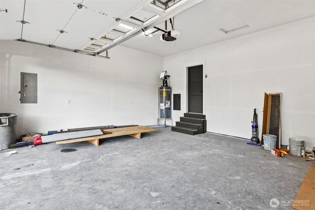 1215 Rolling Hills Drive, Port Angeles, WA 98363