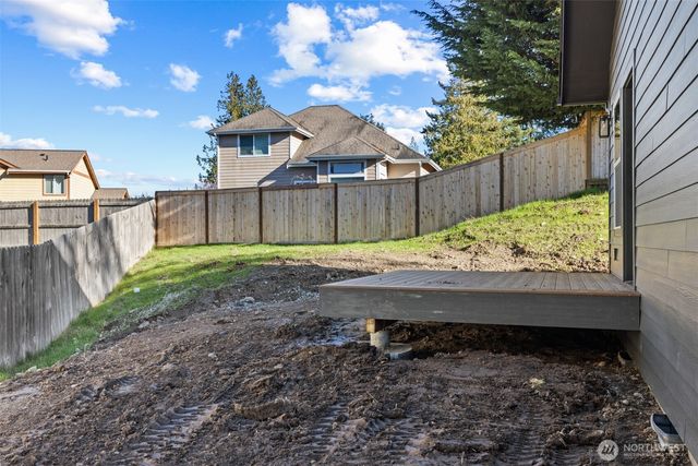 1215 Rolling Hills Drive, Port Angeles, WA 98363