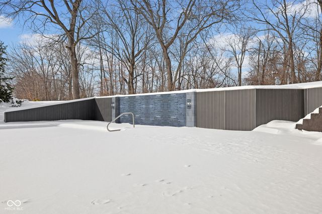 10707 Club Chase, Fishers, IN 46037