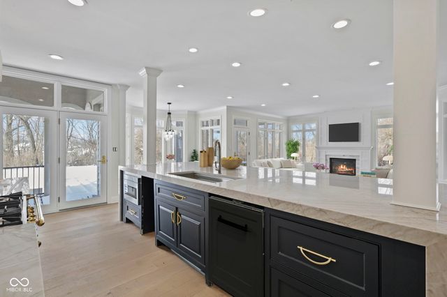 10707 Club Chase, Fishers, IN 46037