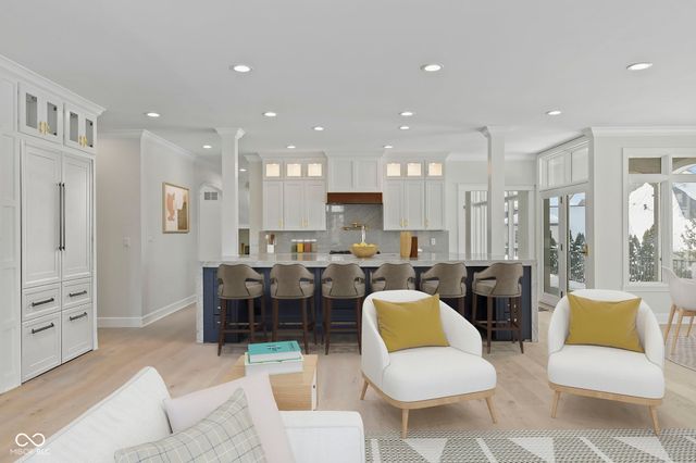 10707 Club Chase, Fishers, IN 46037