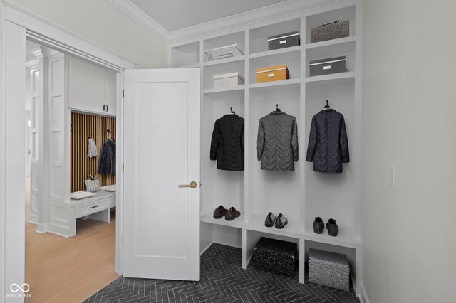 10707 Club Chase, Fishers, IN 46037