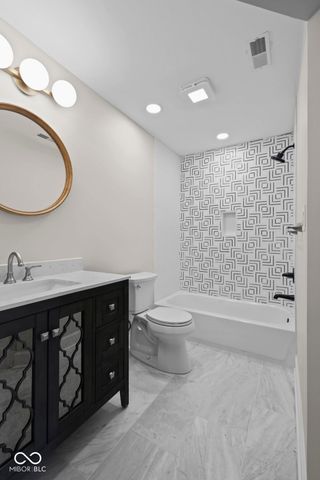 10707 Club Chase, Fishers, IN 46037