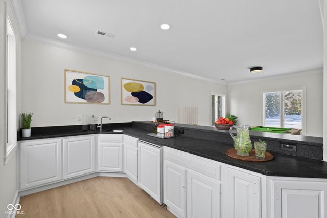 10707 Club Chase, Fishers, IN 46037