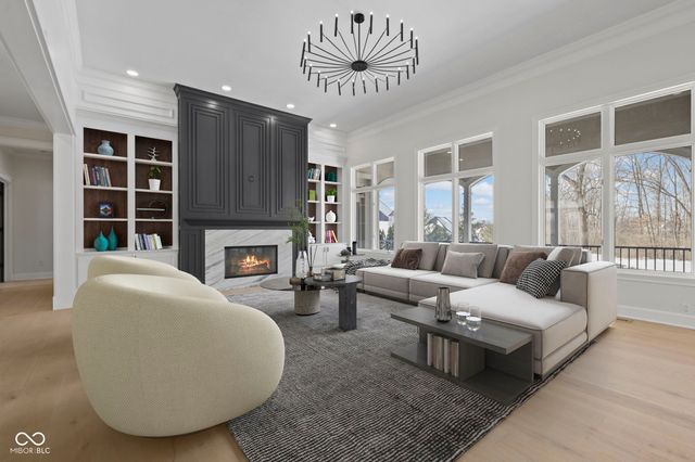 10707 Club Chase, Fishers, IN 46037