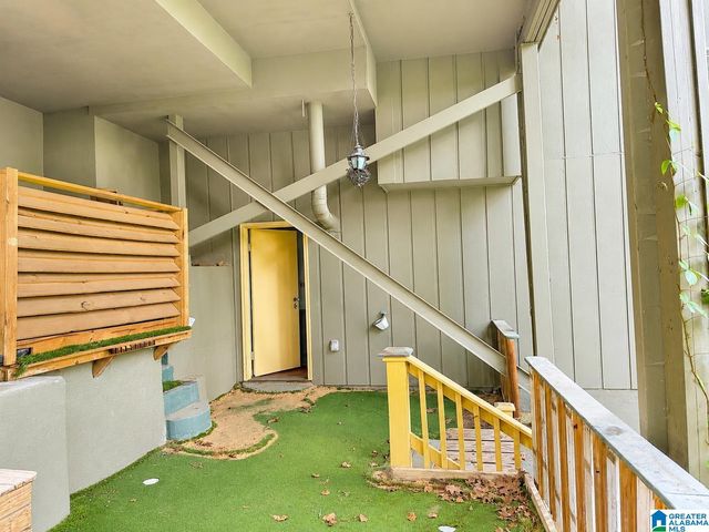 2618 LINGER LANE, Hoover, AL 35226