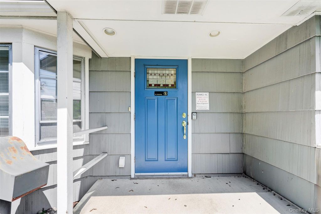 28 New Hempstead Road, New City, NY 10956 — photo 4
