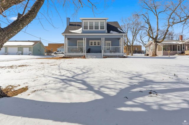 305 Elm Street, Wakefield, KS 67487