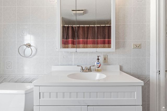 305 Elm Street, Wakefield, KS 67487