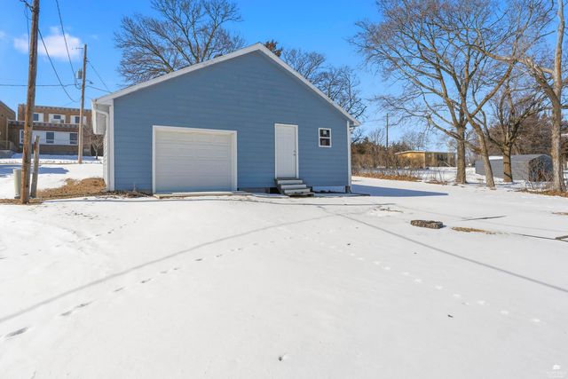 305 Elm Street, Wakefield, KS 67487