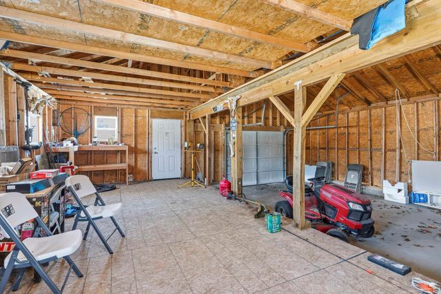 305 Elm Street, Wakefield, KS 67487