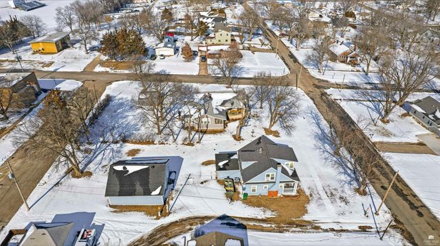 305 Elm Street, Wakefield, KS 67487