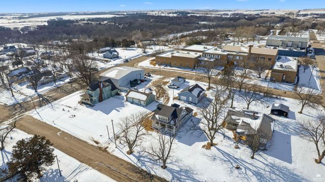 305 Elm Street, Wakefield, KS 67487