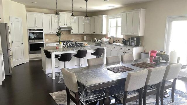 7620 Farrow Pass Circle, Cumming, GA 30028