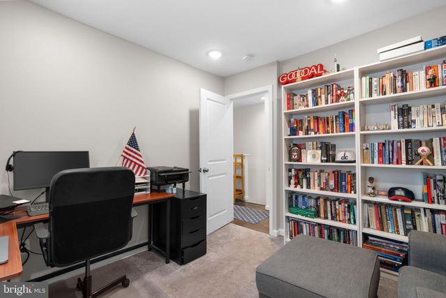 1015 48TH ST NE, Washington, DC 20019