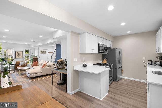 1015 48TH ST NE, Washington, DC 20019