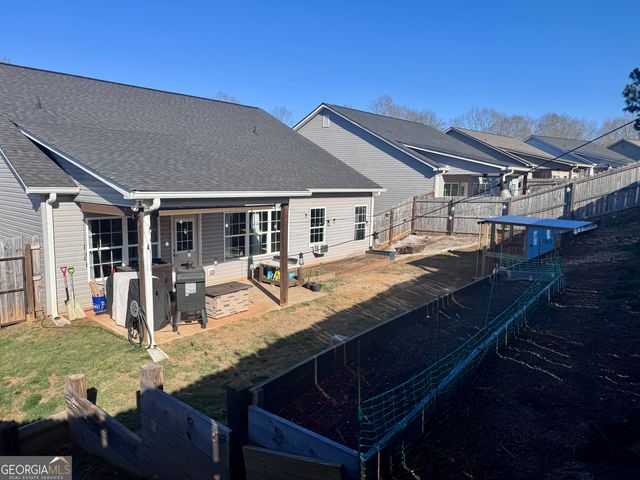 335 Highland Pointe Drive, Alto, GA 30510