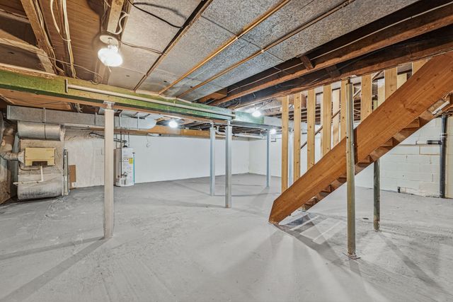 358 Dorseyville, O'hara, PA 15215