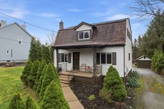 358 Dorseyville, O'hara, PA 15215