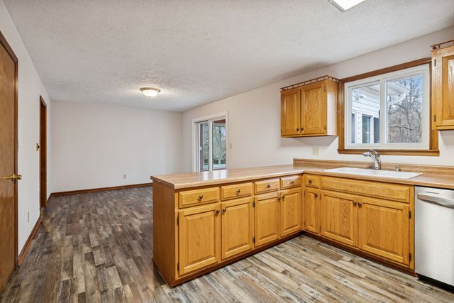 1950 Bearwallow Rd, Ashland City, TN 37015