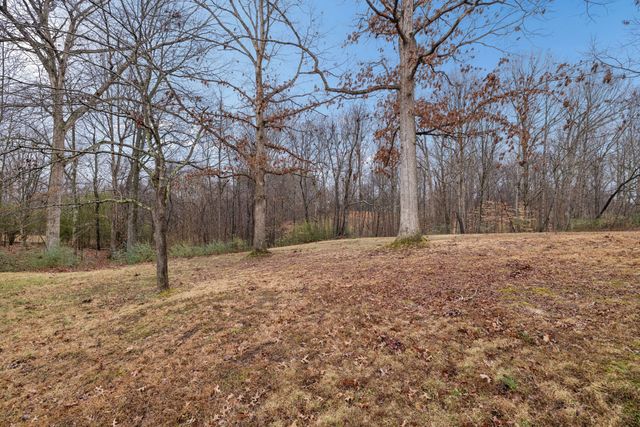 1950 Bearwallow Rd, Ashland City, TN 37015