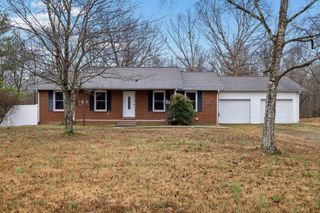 1950 Bearwallow Rd, Ashland City, TN 37015
