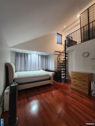 2408 2nd Street, Fort Lee, NJ 07024