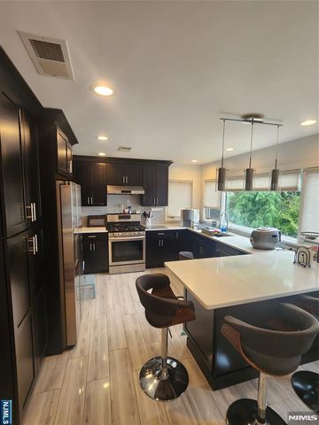 2408 2nd Street, Fort Lee, NJ 07024