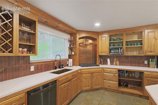 46 Apache Road, Evergreen, CO 80439