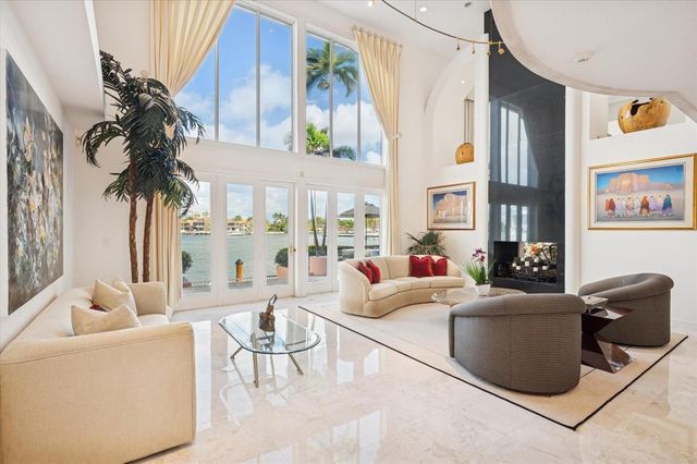 5 Isla Bahia Drive, Fort Lauderdale, FL 33316