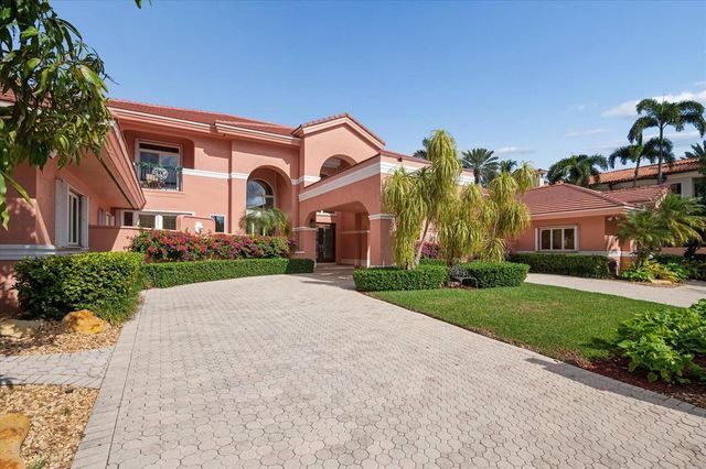 5 Isla Bahia Drive, Fort Lauderdale, FL 33316