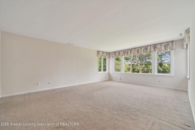 1516 Moores River Drive, Lansing, MI 48910