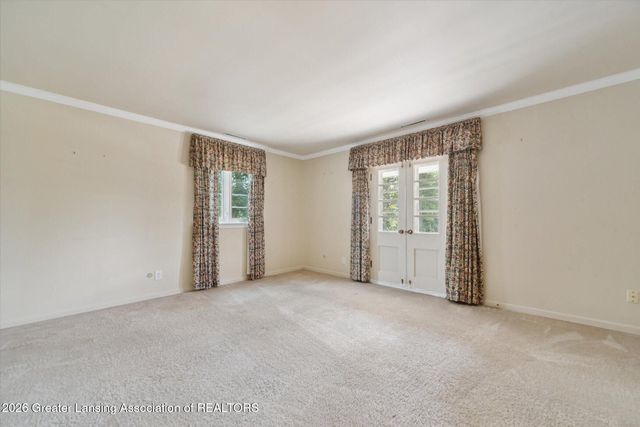 1516 Moores River Drive, Lansing, MI 48910