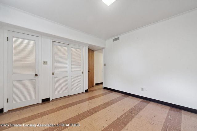 1516 Moores River Drive, Lansing, MI 48910