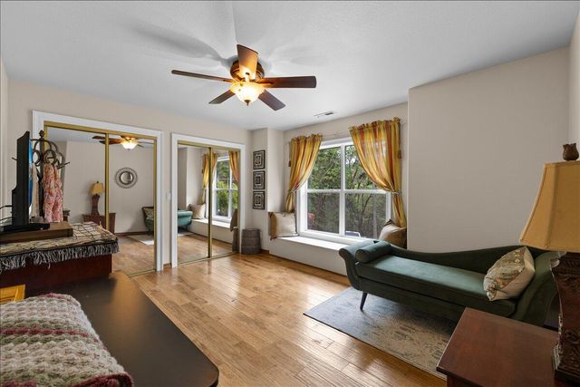 944 Sleepy Hollow Loop, Grants Pass, OR 97527