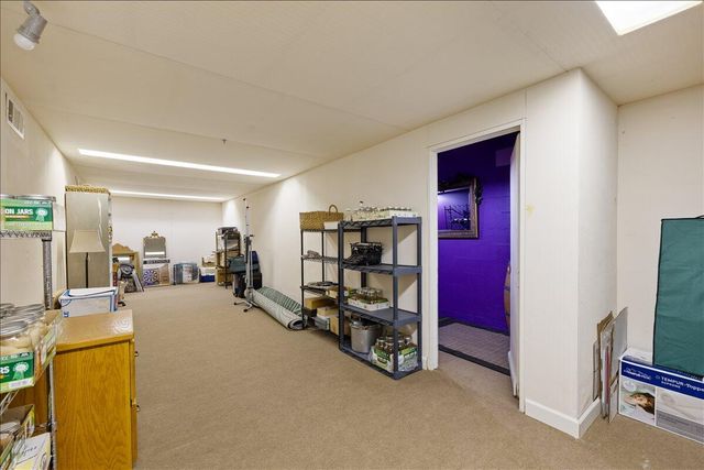 944 Sleepy Hollow Loop, Grants Pass, OR 97527