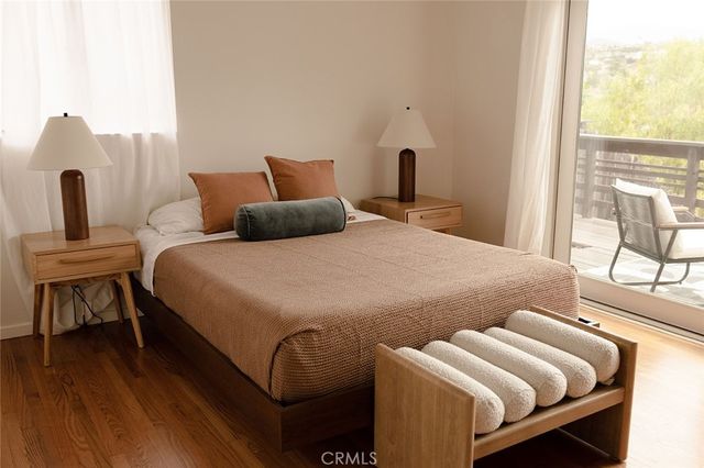 4268 Caledonia, Los Angeles, CA 90065